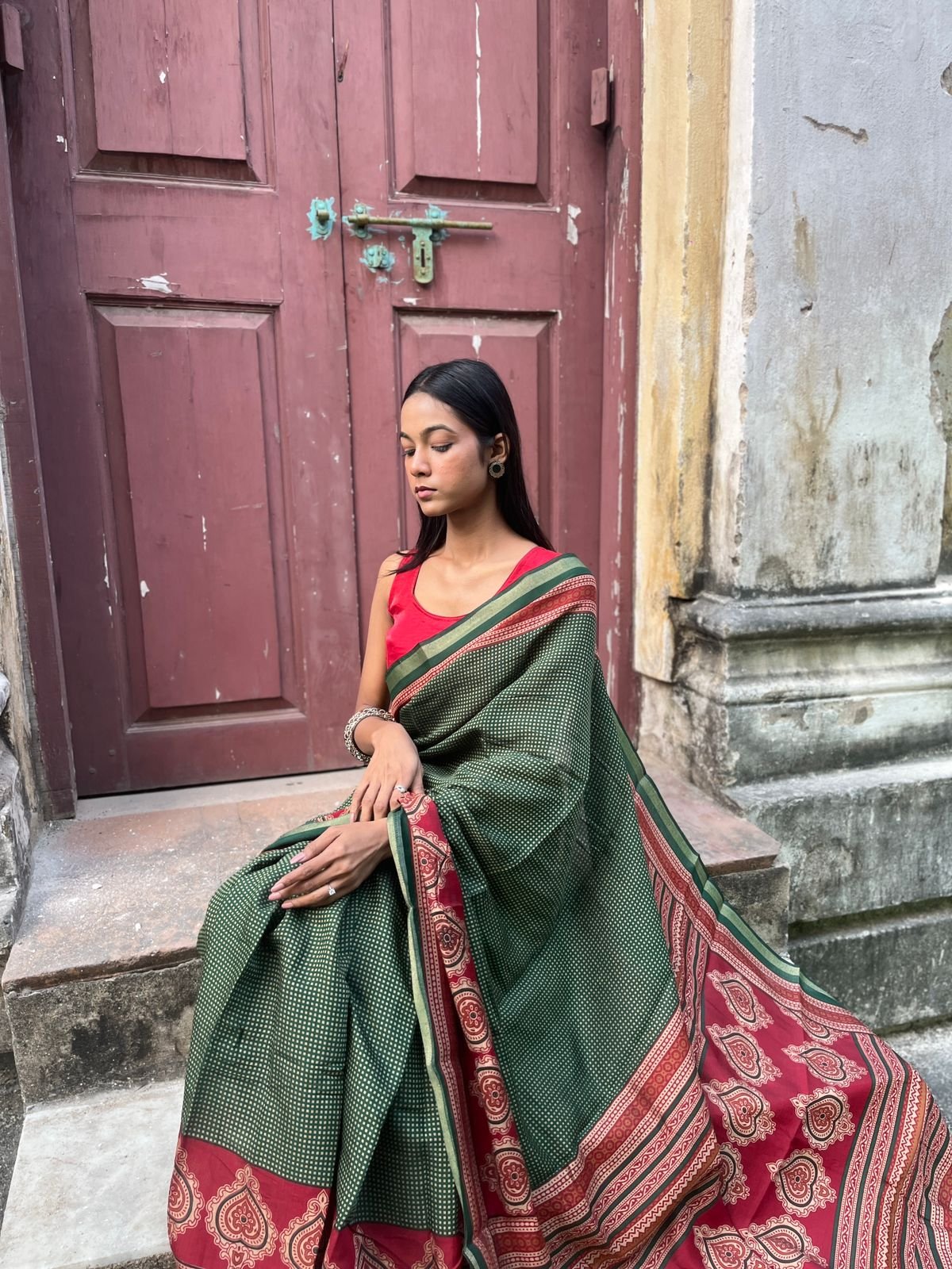 Green-Red Mul Cotton Checks Saree image 2