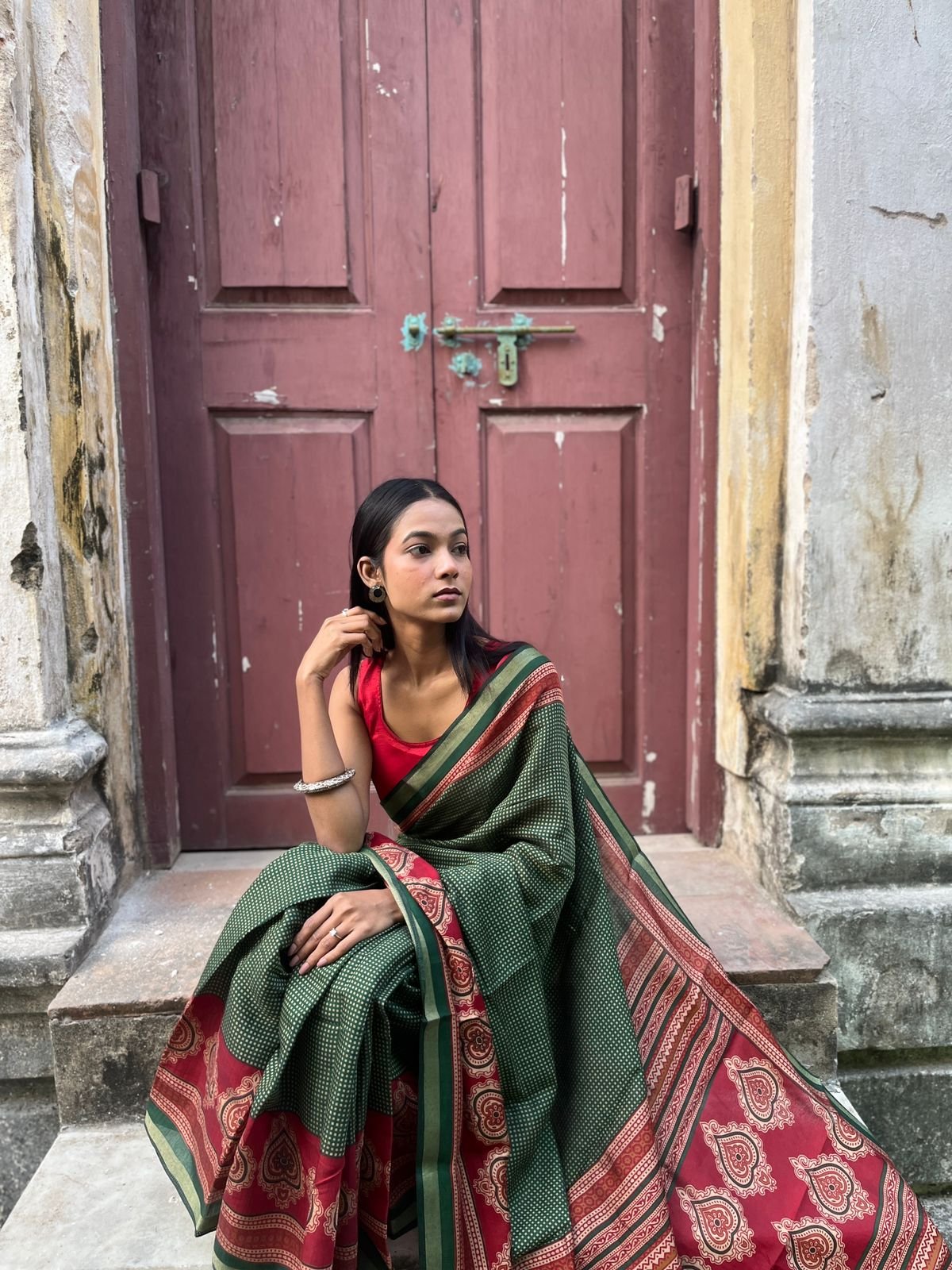 Green-Red Mul Cotton Checks Saree image 4